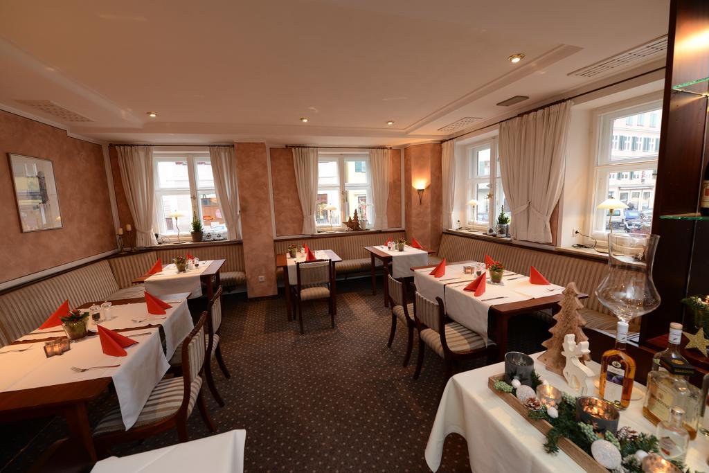 Hotel Eisenkrug Dinkelsbuehl Ngoại thất bức ảnh