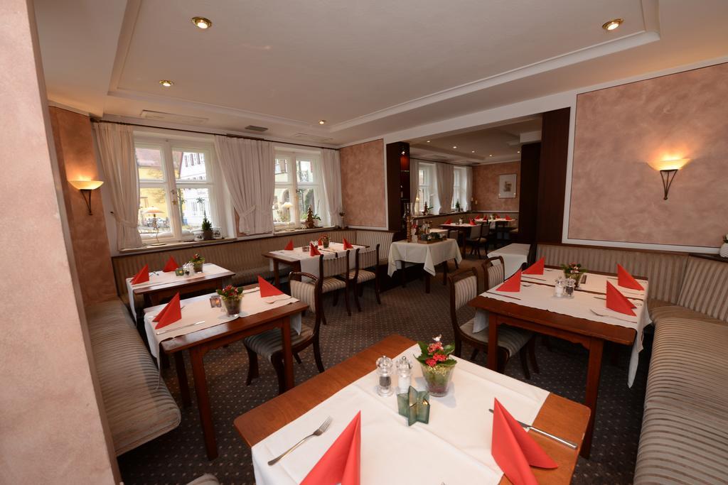 Hotel Eisenkrug Dinkelsbuehl Ngoại thất bức ảnh