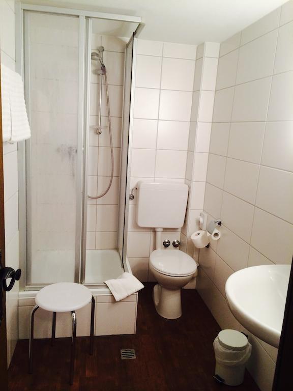 Hotel Eisenkrug Dinkelsbuehl Phòng bức ảnh